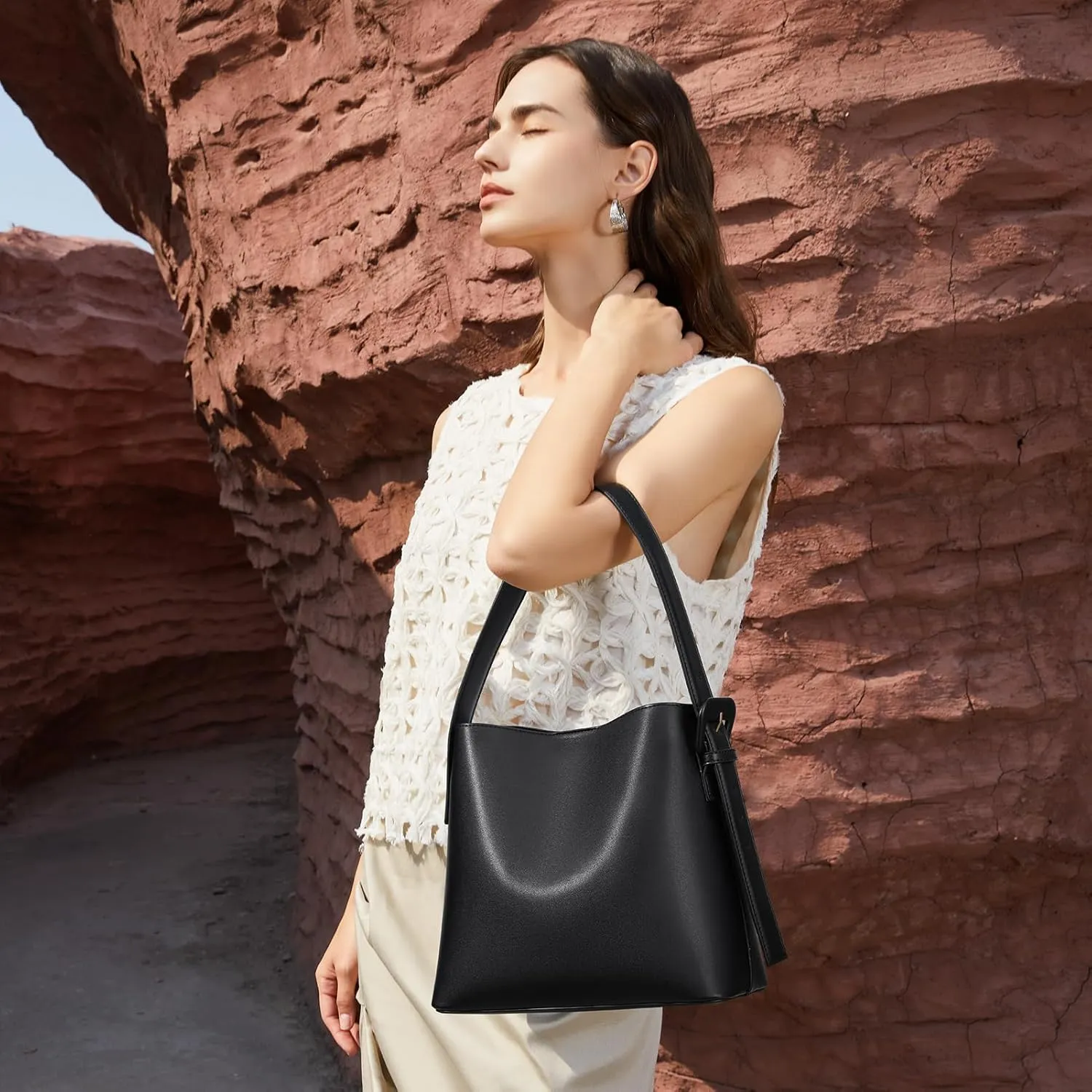 BOSTANTEN Bucket Bag Vegan Leather Shoulder Purses for Women Trendy Adjustable Strap