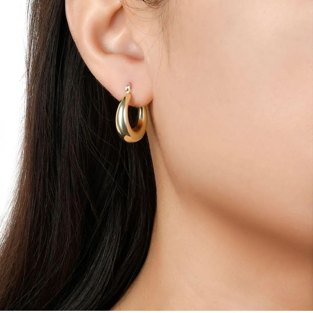 BSD Treasure 18K Chunky Earrings for Women - Dupe Earring Design - 18K Gold Plated Brass Hoop - Hypoallergenic for Sensitive Skin - Sturdy Post - Popular Classic Jewelry Gifts for Women