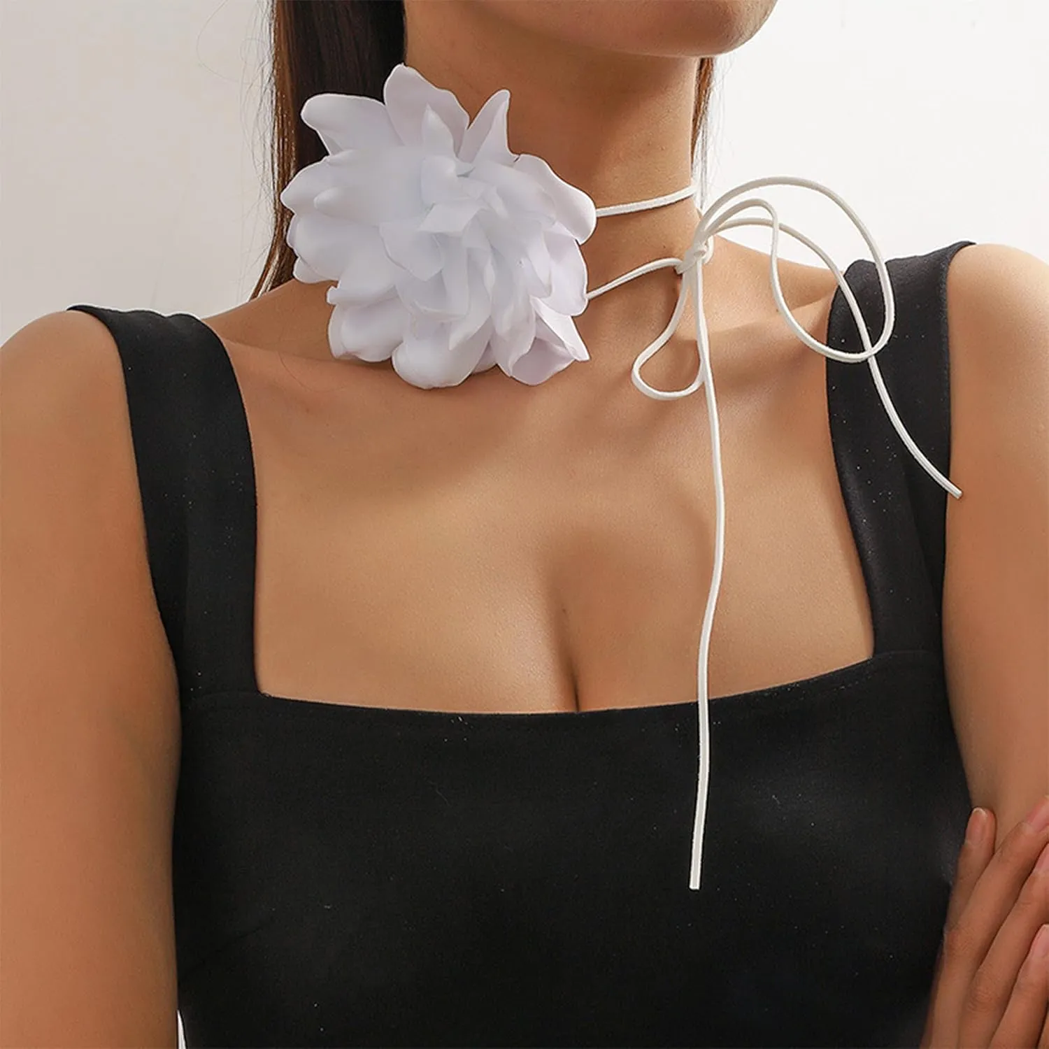Flower Necklace Big Flower Choker Necklaces for Women White Vintage Big Floral Necklace Summer Outfits Beach Essentials Bride Wedding Jewelry