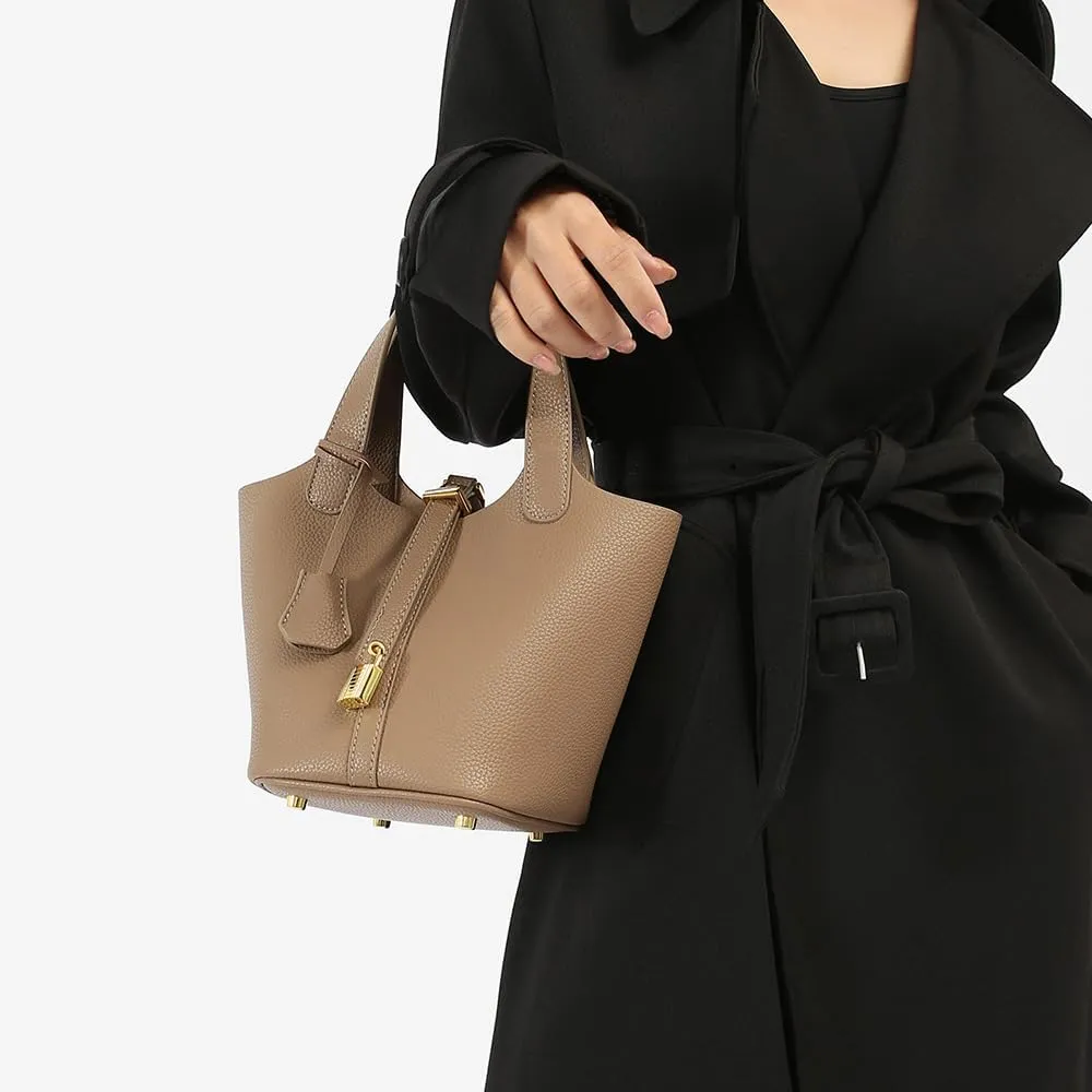 Genuine Leather Bucket Bag with Lock Closure, Vegetable Basket, Stylish and Versatile Shoulder bag, Spacious Tote Bag