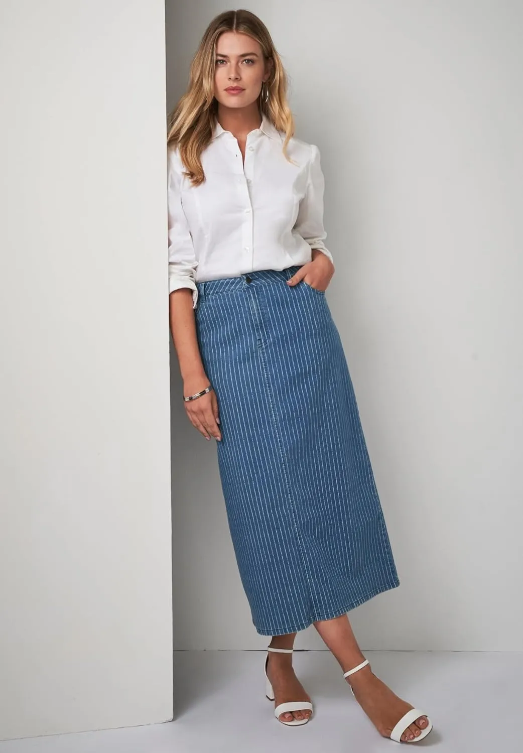 Jessica London Women's Plus Size True Fit Front Button Casual Denim Skirt