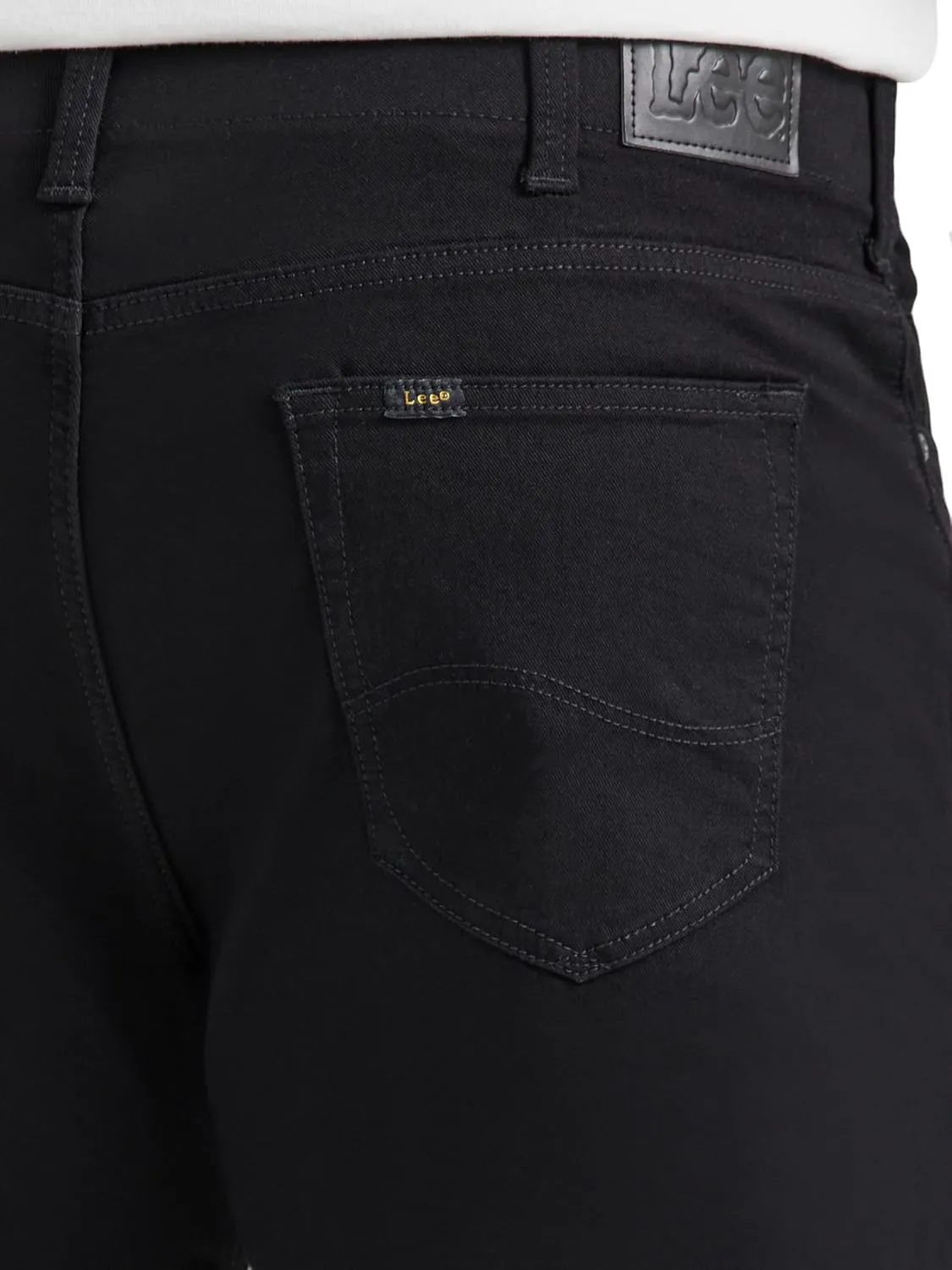 Lee Men's Big & Tall Extreme Motion Relaxed Straight Jean