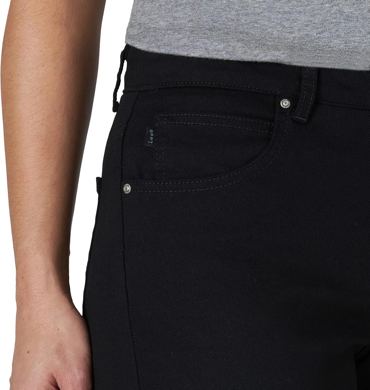 Lee Women's Relaxed Fit Capri Jean