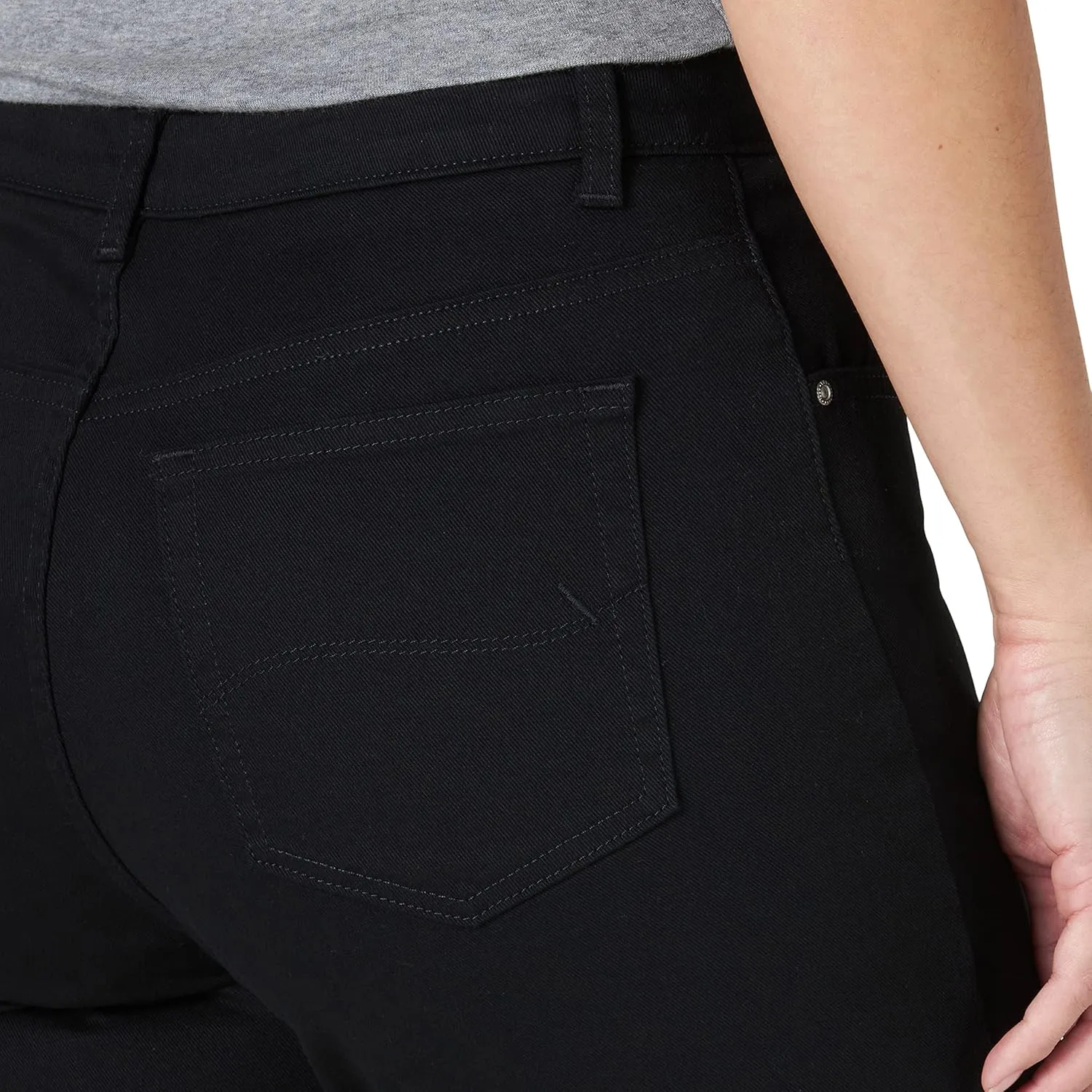 Lee Women's Relaxed Fit Capri Jean