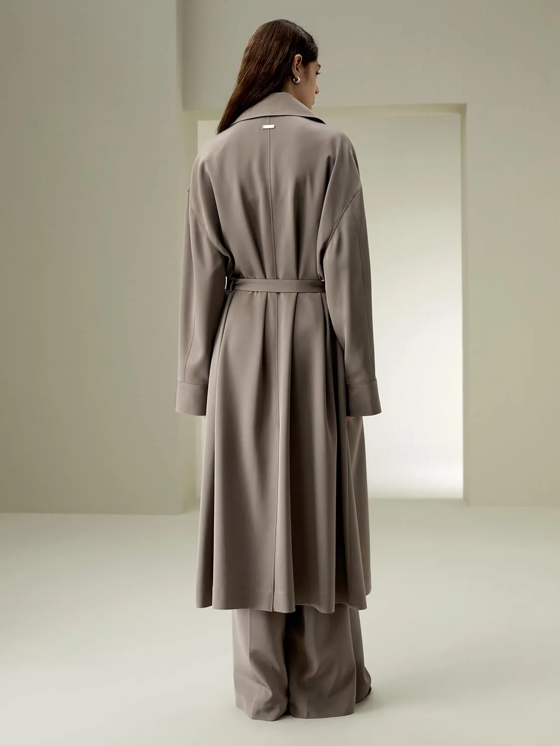 LilySilk Silk Trenchcoat for Women Oversized Relaxed Fit Long Silk Coat Lapel Drop Shoulder Comfortable Silk Outerwear