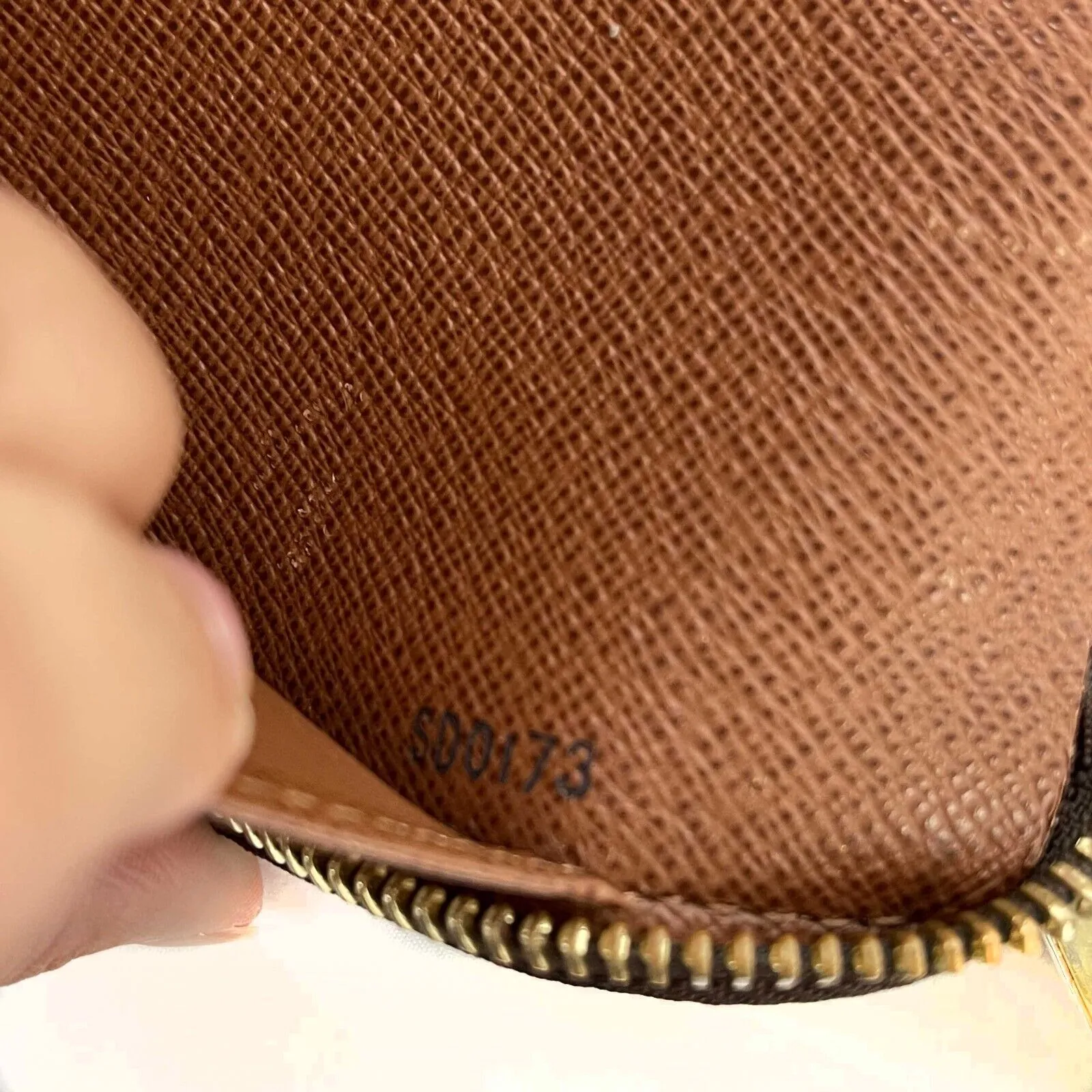 Louis Vuitton - Zippy Organizer Brown Monogram Card Wallet