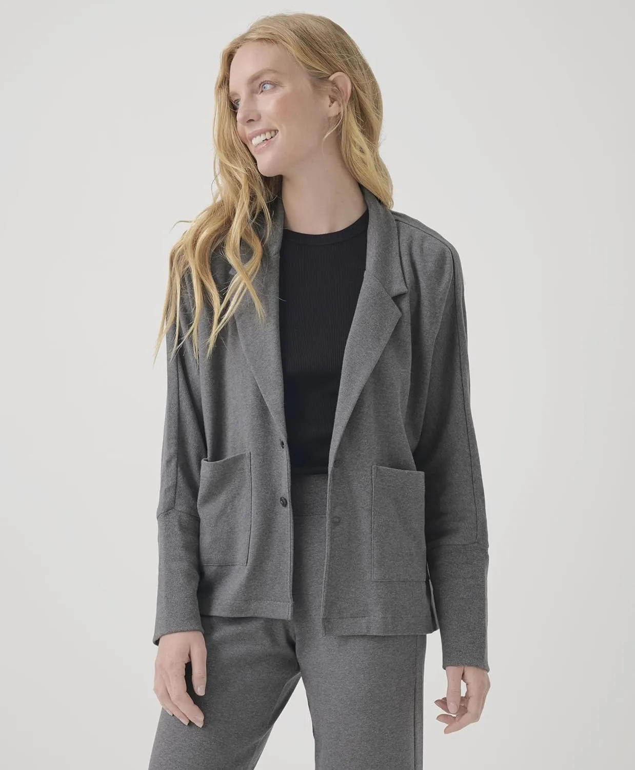 Pact Organic Cotton Women's Relaxed Blazer