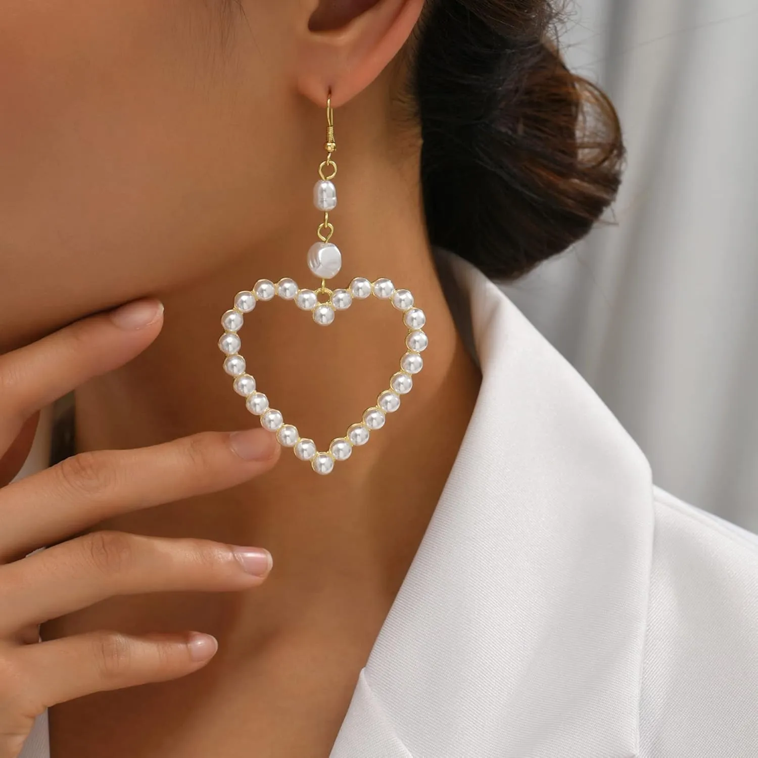Pearl Heart Drop Earrings Imitation Pearl Love Heart Hoop Earrings Big Circle Loop Dangle Stud Earrings Fashion Statement Jewelry Gift