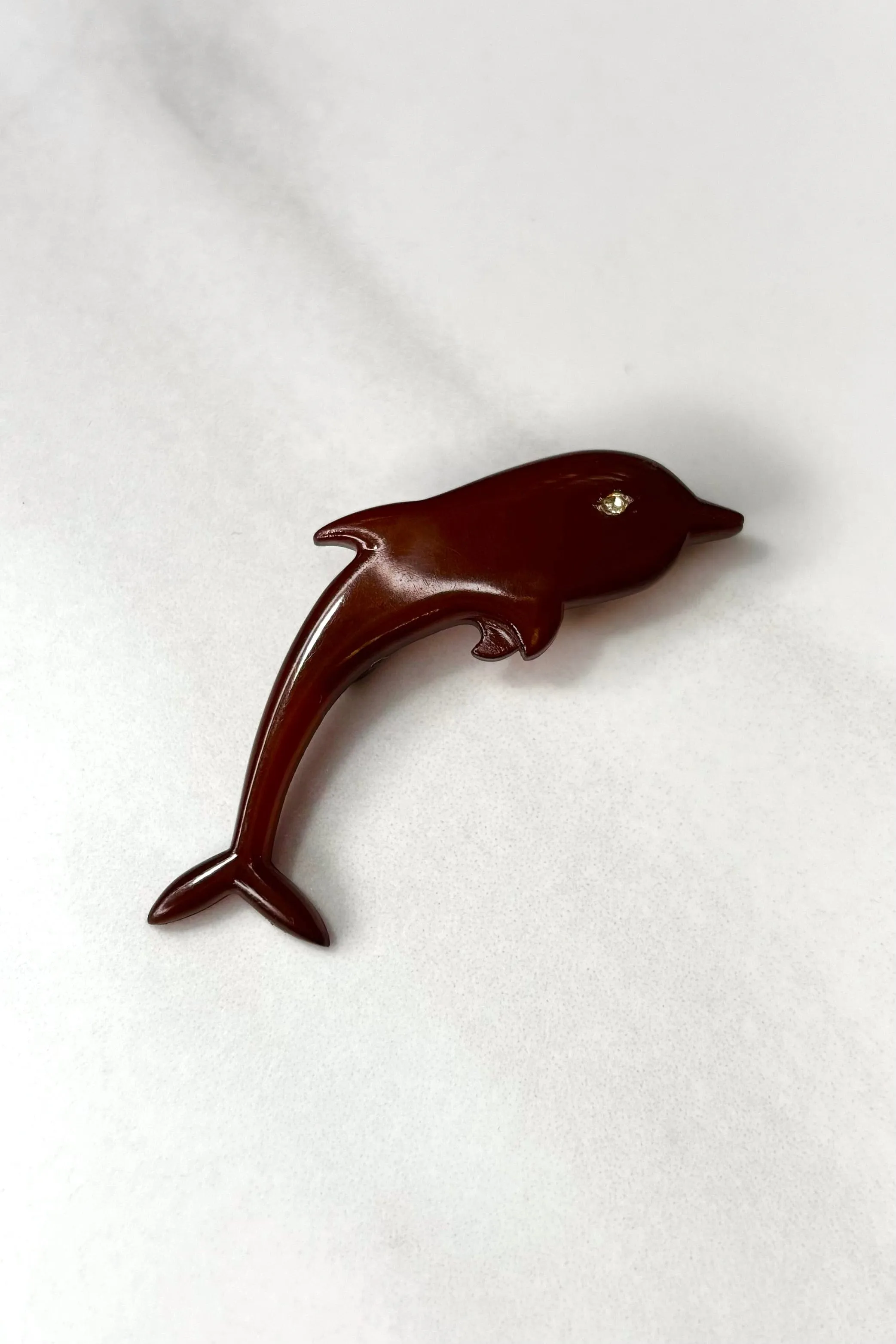 Retro Buch   Deichmann Dolphin Pin Brooch
