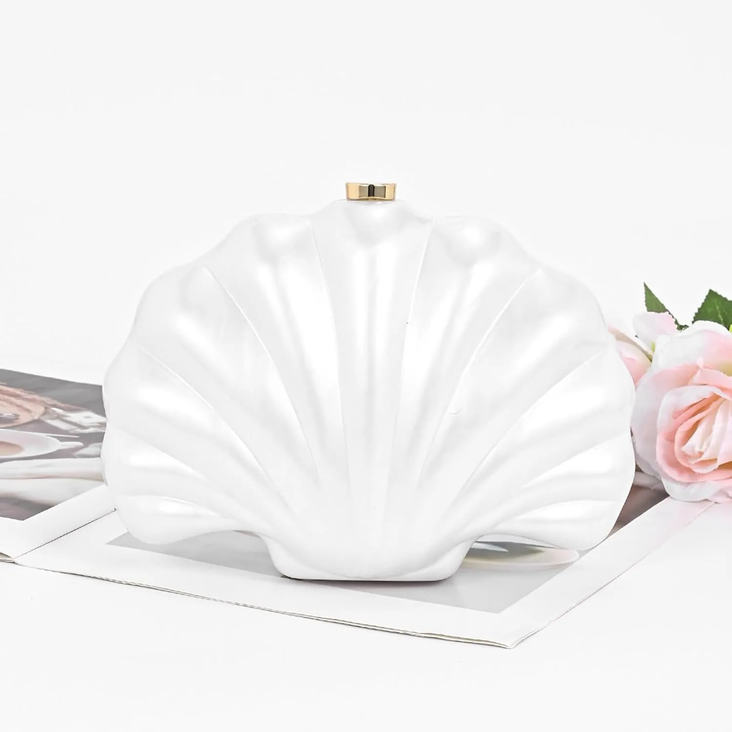 Shell Evening Clutch Purse For Women,Trendy Pearl Acrylic Handbags Shoulder Bag Crossbody Purse Party Seashell Luxury