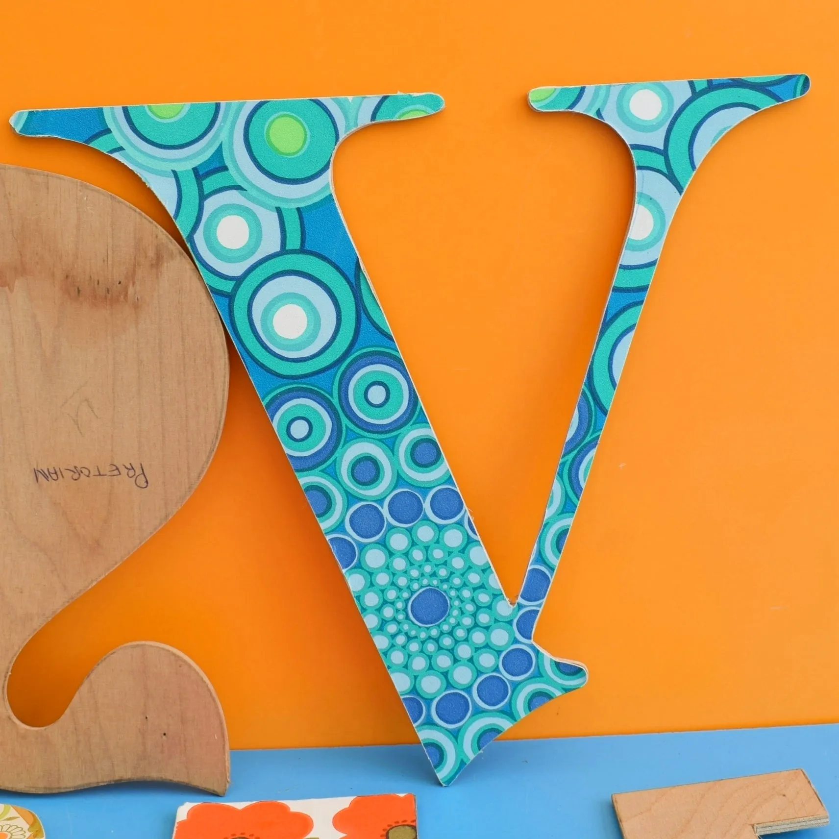 Vintage Letters - Wood & Vintage Wallpaper