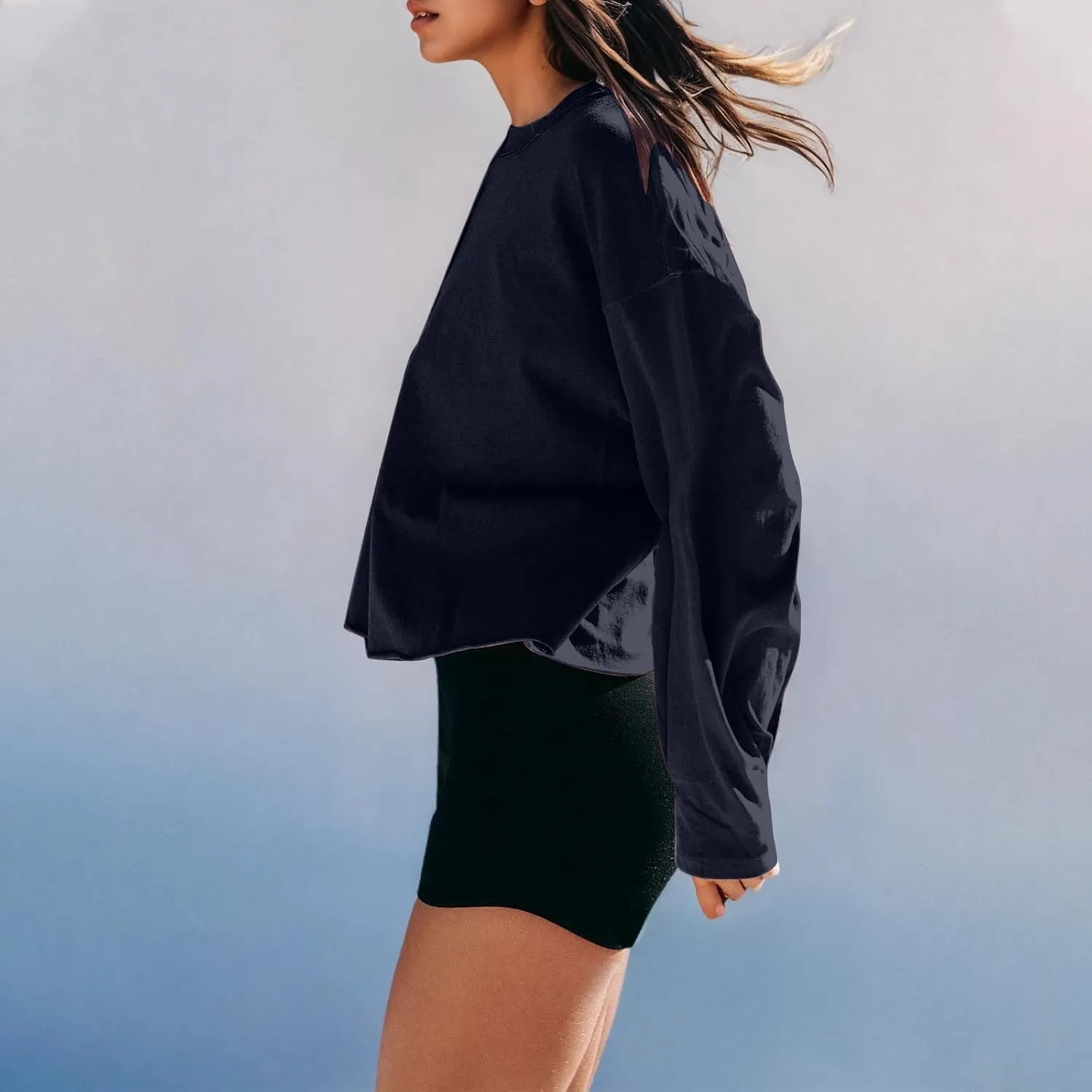 Womens Cropped Sweatshirts 2024 Fall Fashion Clothes Teen Girl Long Sleeve Oversized Crewneck Crop Pullover Tops