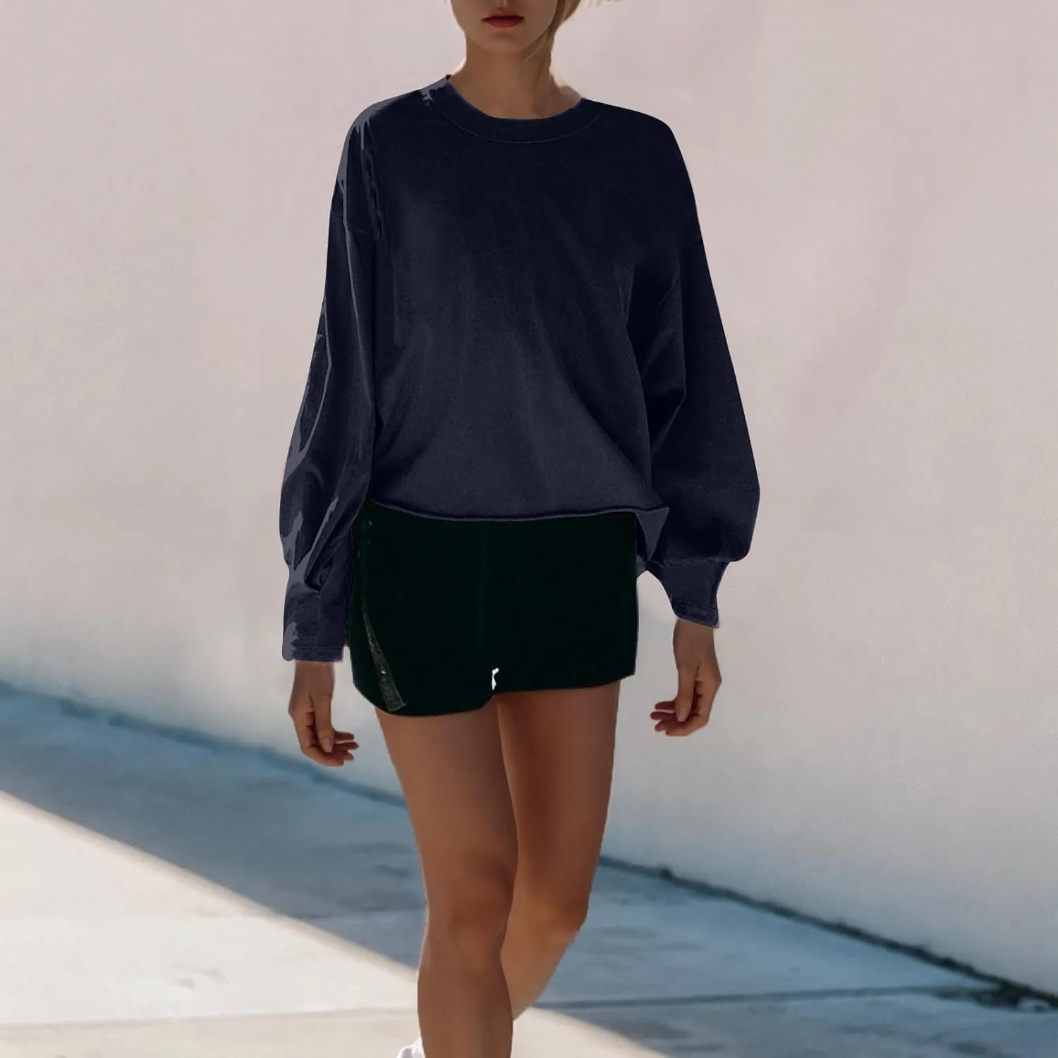Womens Cropped Sweatshirts 2024 Fall Fashion Clothes Teen Girl Long Sleeve Oversized Crewneck Crop Pullover Tops