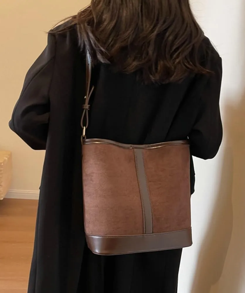 Women's Retro Shoulder Bag Totes Handbag Suede Large Bucket Underarm Purse Casual Satchel Travel Winter Fall 2024